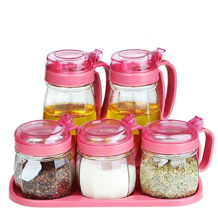 廚房調(diào)味新體驗 玻璃調(diào)味罐與鐘表巧妙融合的家用套裝